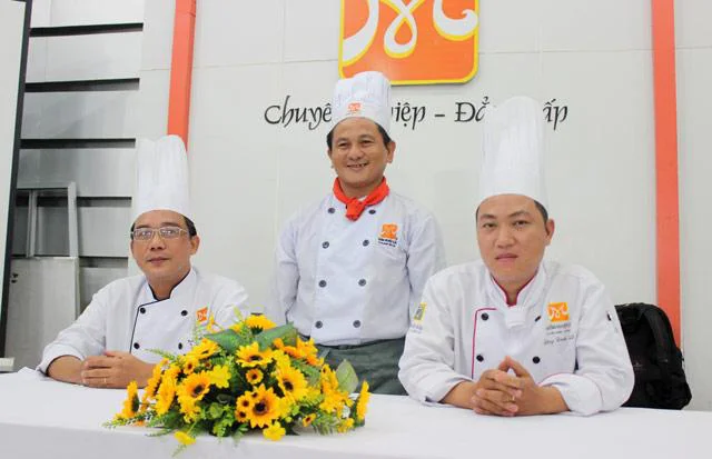 anh phan văn tùng và New88044 nạp rút nhanh chóng hnaau