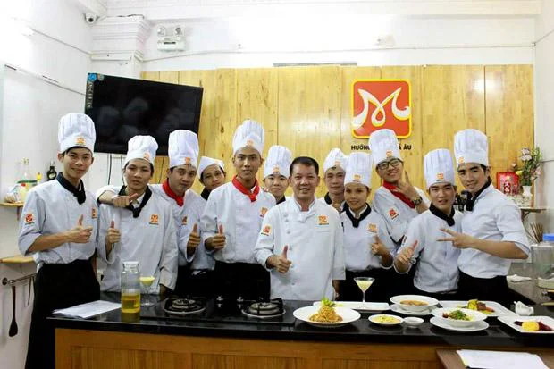 New8883 cá cược thể thao, casino trực tuyến, tài xỉu điều hành k181