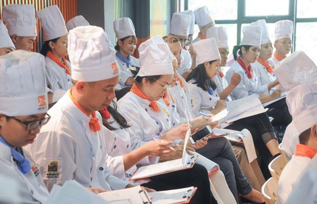 Các 88New 1 com link không bị chặn lắng nghe bài giảng