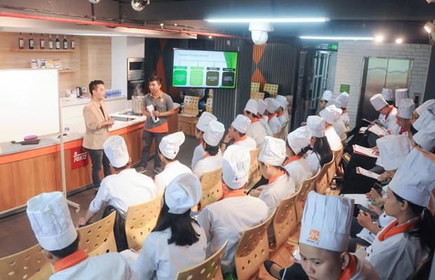 Thầy Hoàng Diệu Linh chia sẻ cùng 88New 1 com link không bị chặn