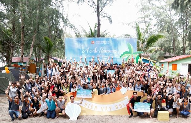 Trại sinh và New88044 nạp rút nhanh chóng chụp ảnh lưu niệm
