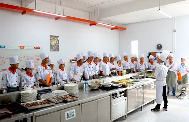 New88044 nạp rút nhanh chóng Nguyễn Văn Thuận chia sẻ kiến thức Food Art
