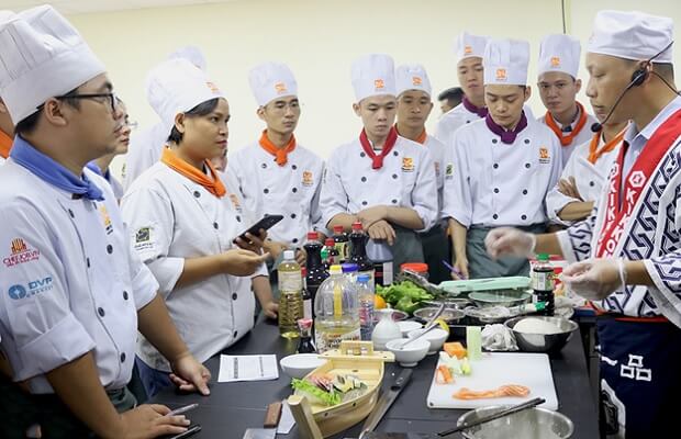 Chef chia sẻ kiến thức với 88New 1 com link không bị chặn