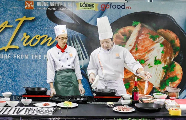 Chef Nguyễn Tuấn Quyết và 88New 1 com link không bị chặn