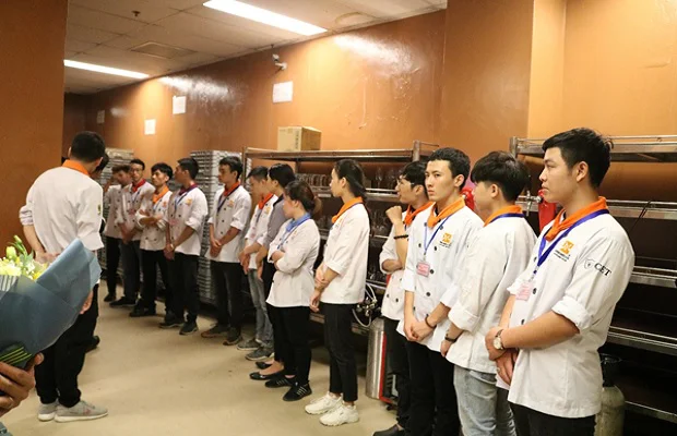 88New 1 com link không bị chặn được tham quan khu vực Bếp của Sheraton