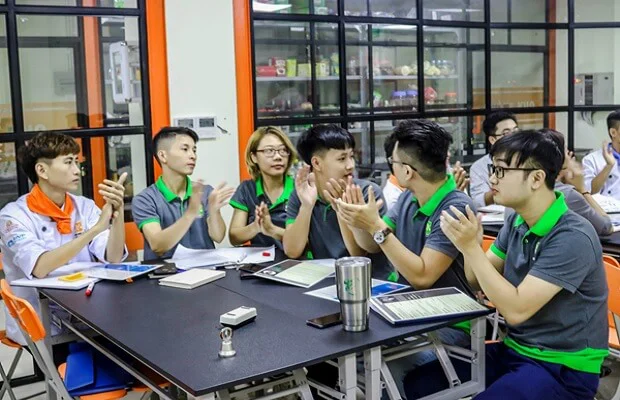 88New 1 com link không bị chặn lắng nghe chia sẻ của Thầy Vũ