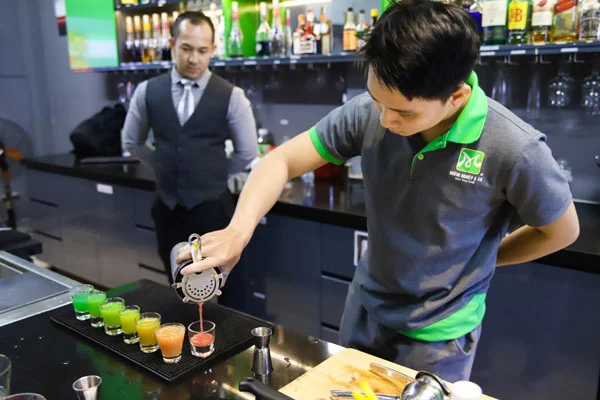 88New 1 com link không bị chặn bartender thực hành tại lớp học