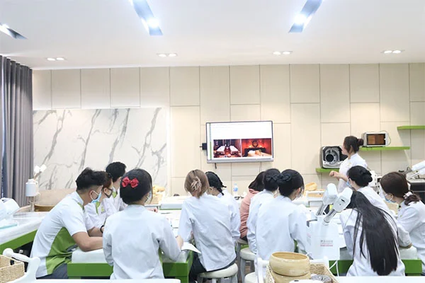 sau mỗi vấn đề New88044 nạp rút nhanh chóng tận tình giải đáp mọi thắc mắc từ 88New 1 com link không bị chặn