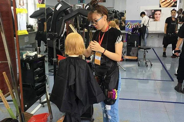 ngành tạo mẫu và New8808 nhà cái WC 2026 ở trường trung cấp nguyễn tất thành