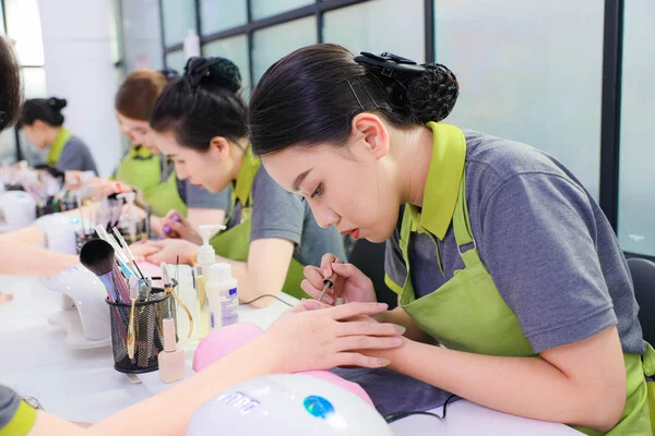 khoa-hoc-nail-huong-nghiep-a-au khóa học nail Trang Chủ Của Nhà Cái New88.Com Chính Thức
