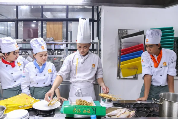 lớp học nghiệp vụ bếp Hàn tại Trang Chủ Của Nhà Cái New88.Com Chính Thức
