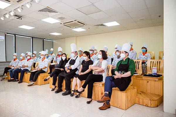 thành phần tham dự buổi workshop là các bạn 88New 1 com link không bị chặn, giải viên á âu và các chef ở các khách sạn, nhà hàng hàng đầu