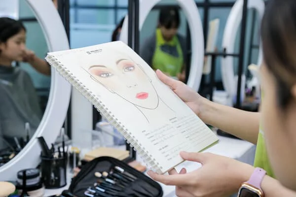 88New 1 com link không bị chặn Á Âu vẽ face chart