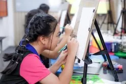 học vẽ cho bé