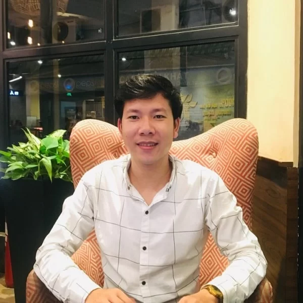 thầy ngọc trai
