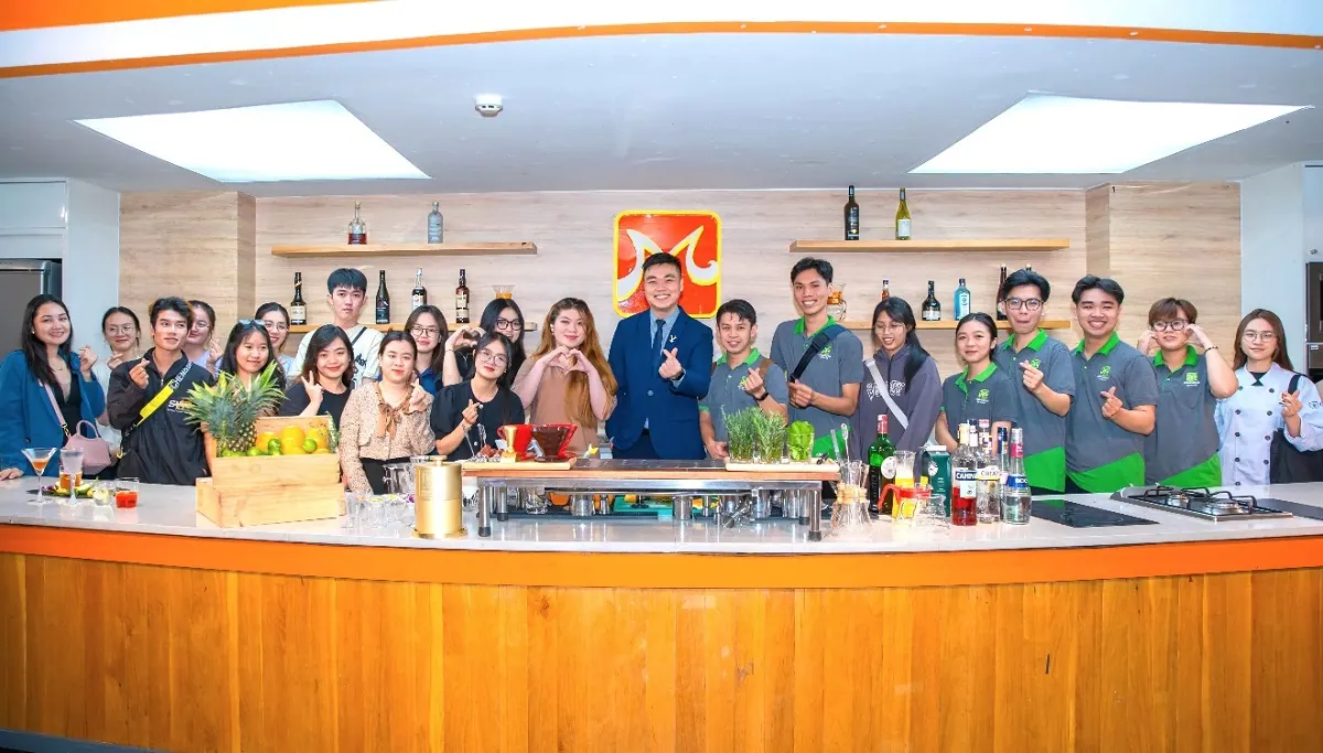 trải nghiệm kỹ thuật New8808 link không chặn cocktail