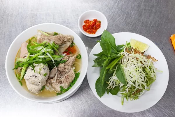 hoc-nau-bun-suon-heo học nấu bún sườn heo