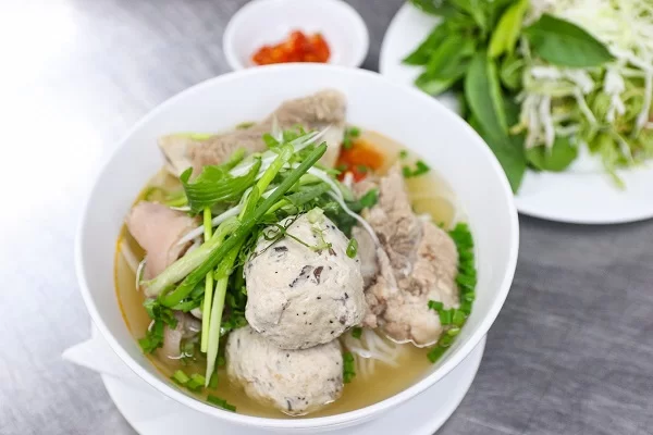lớp bún mọc