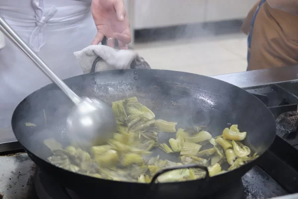 Quản lý và kiểm soát chặt chẽ mọi mặt