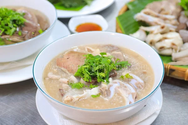 Chất lượng món ăn là yếu tố quyết định thành bại