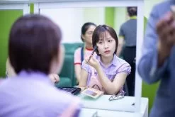 trang điểm ứng dụng theo xu hướng