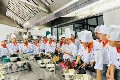 hình ảnh lớp học thực tế Khóa Học Bếp Phụ 05