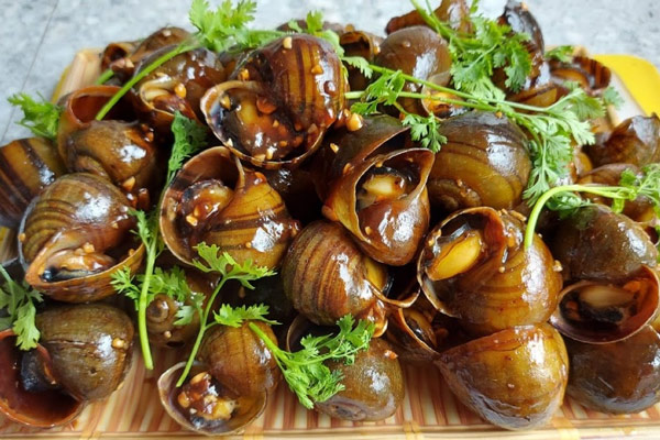 Ốc Nhồi Xào Me