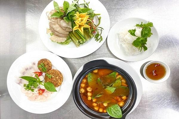 hoc-nau-cot-lau-chay học nấu cốt lẩu chay
