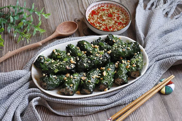 Chả Ốc Lá Tía Tô